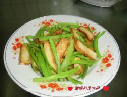 芹菜炒豆干