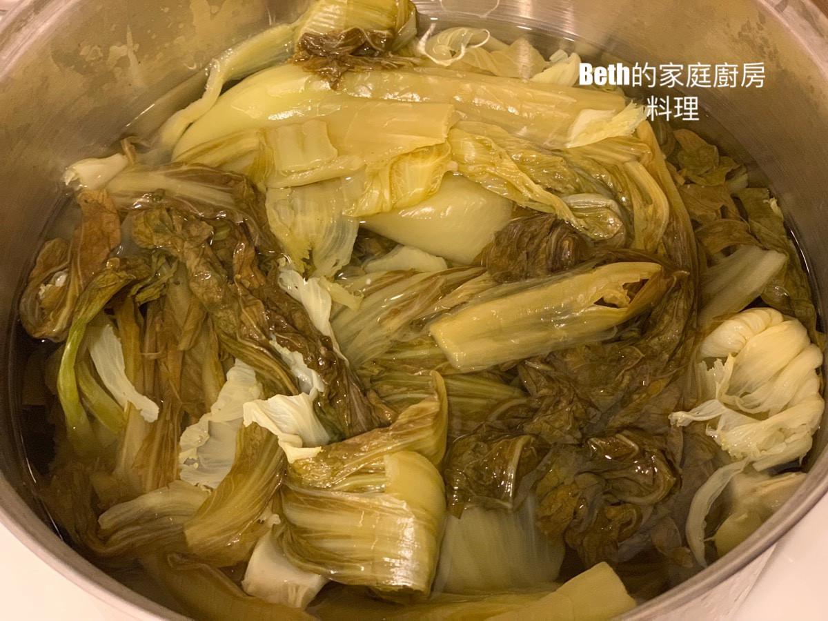 自制酸菜 （芥菜）- 1天版的加工步骤