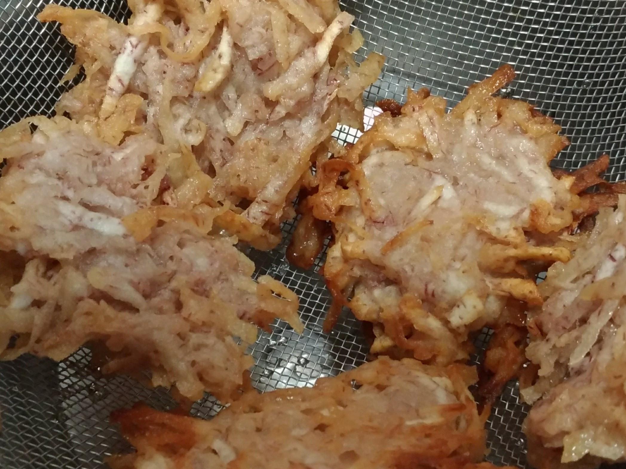 酥炸芋头丝煎饼的加工步骤