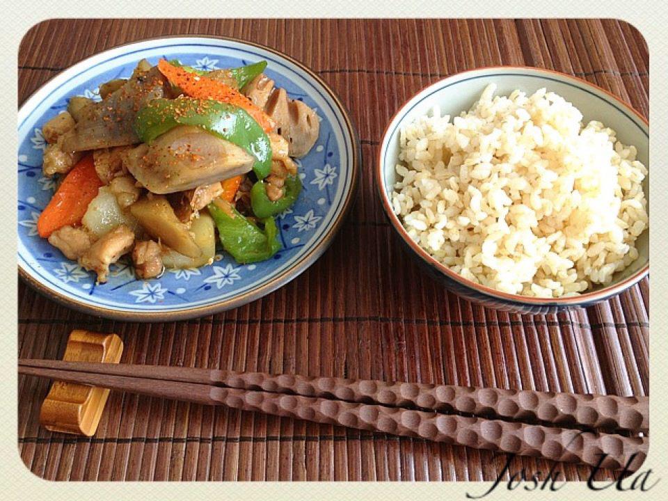 [ 养生 ] 鶏肉と野菜炒め煮 (日式什锦野菜炖鸡肉)的加工步骤