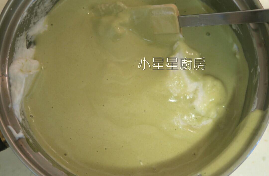 奶油抹茶红豆棉花蛋糕的加工步骤