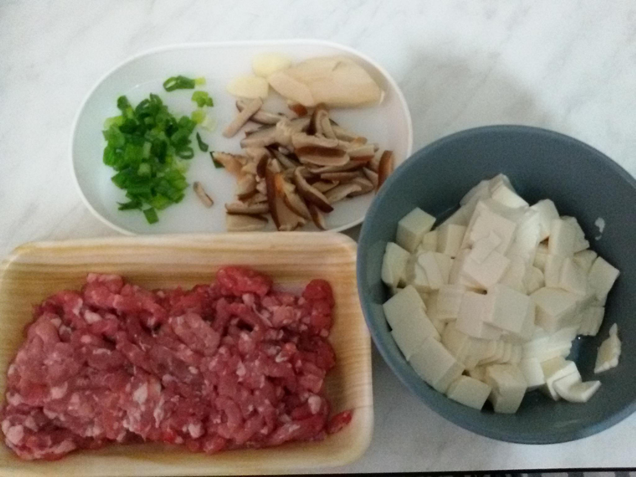 肉末烧嫩豆腐的加工步骤