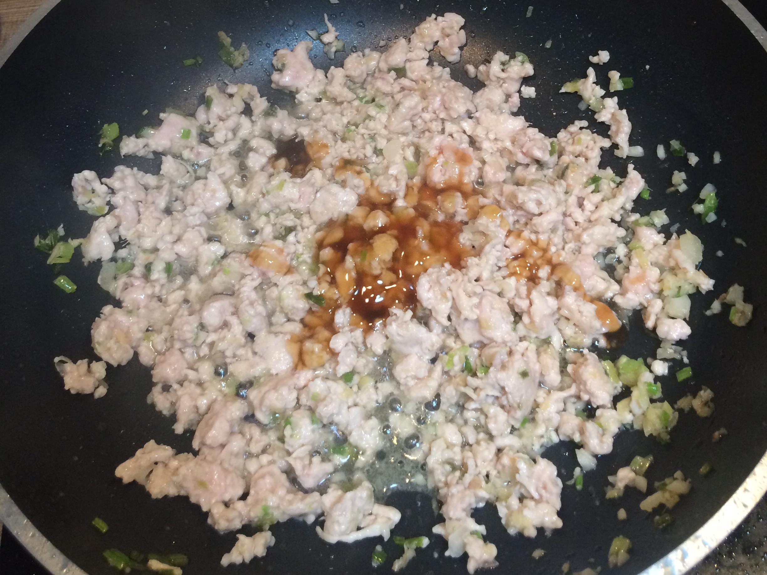 改良版麻婆豆腐（实名：辣渣豆腐）的加工步骤