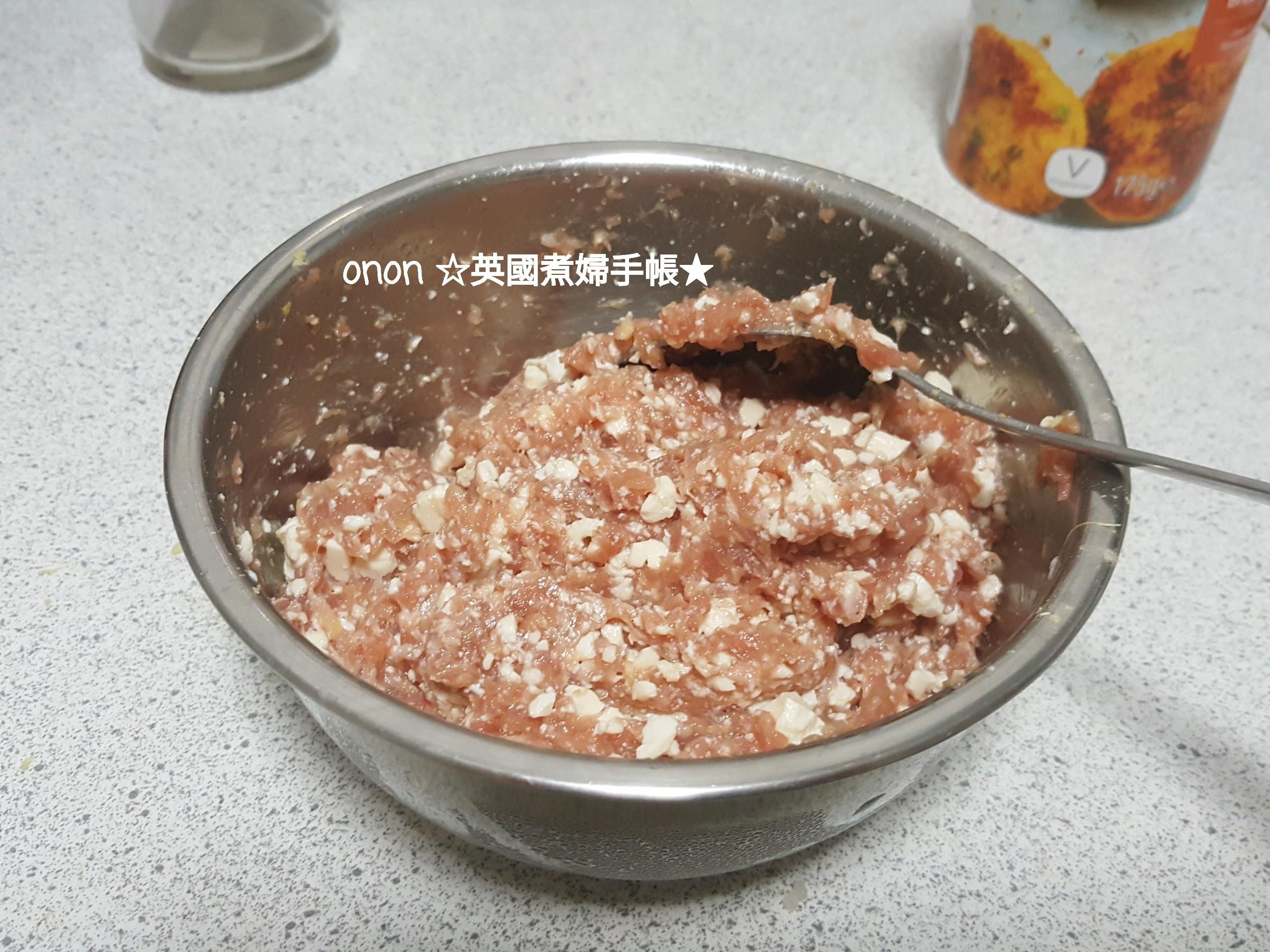 烧汁芦笋豆腐鸡肉卷
低热量。家常菜。晚餐的加工步骤