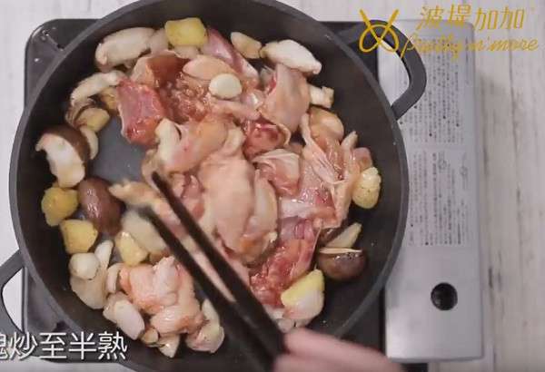 麻辣鸡煲的加工步骤