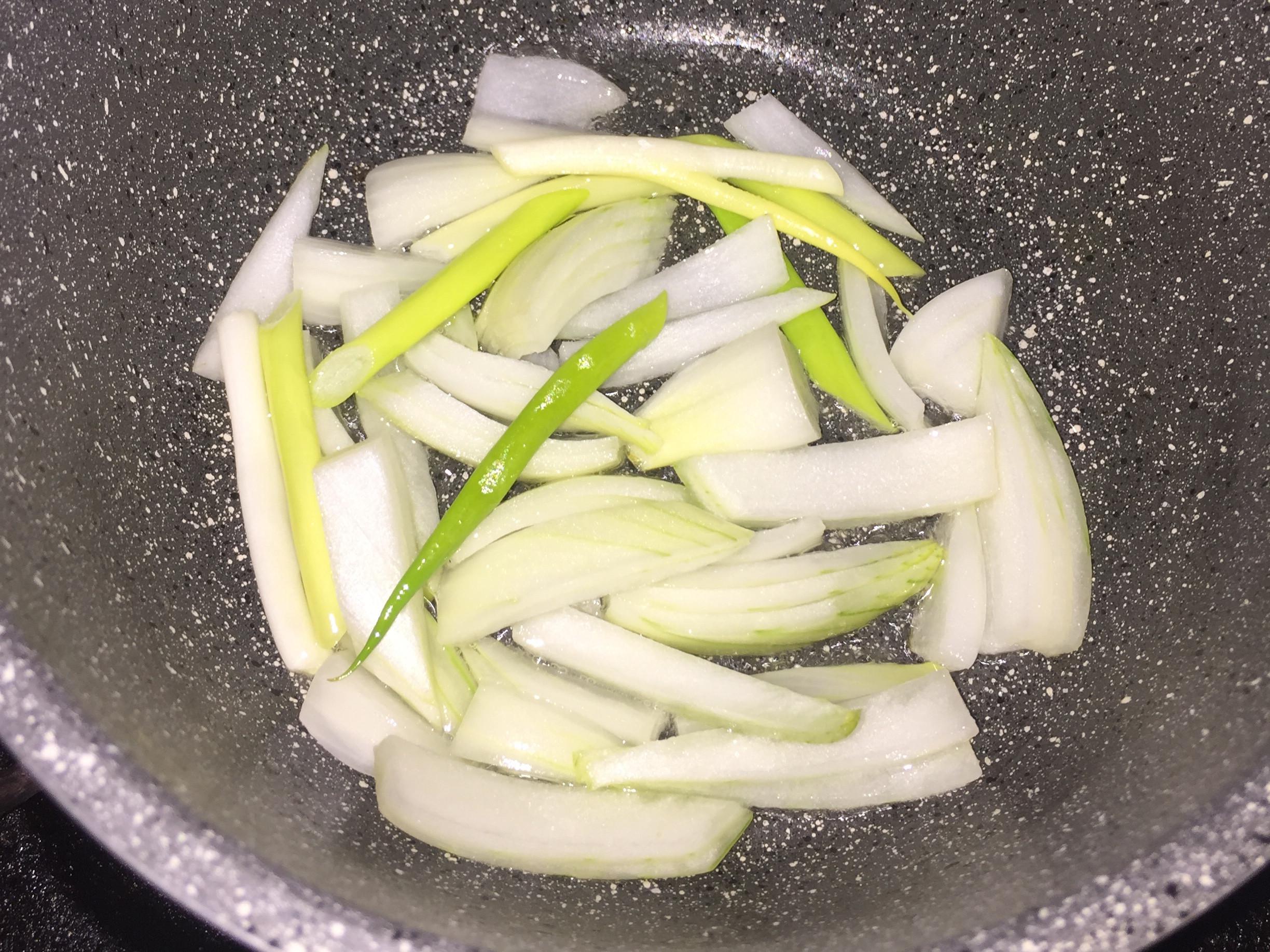 简易日式鸡排亲子丼饭的加工步骤