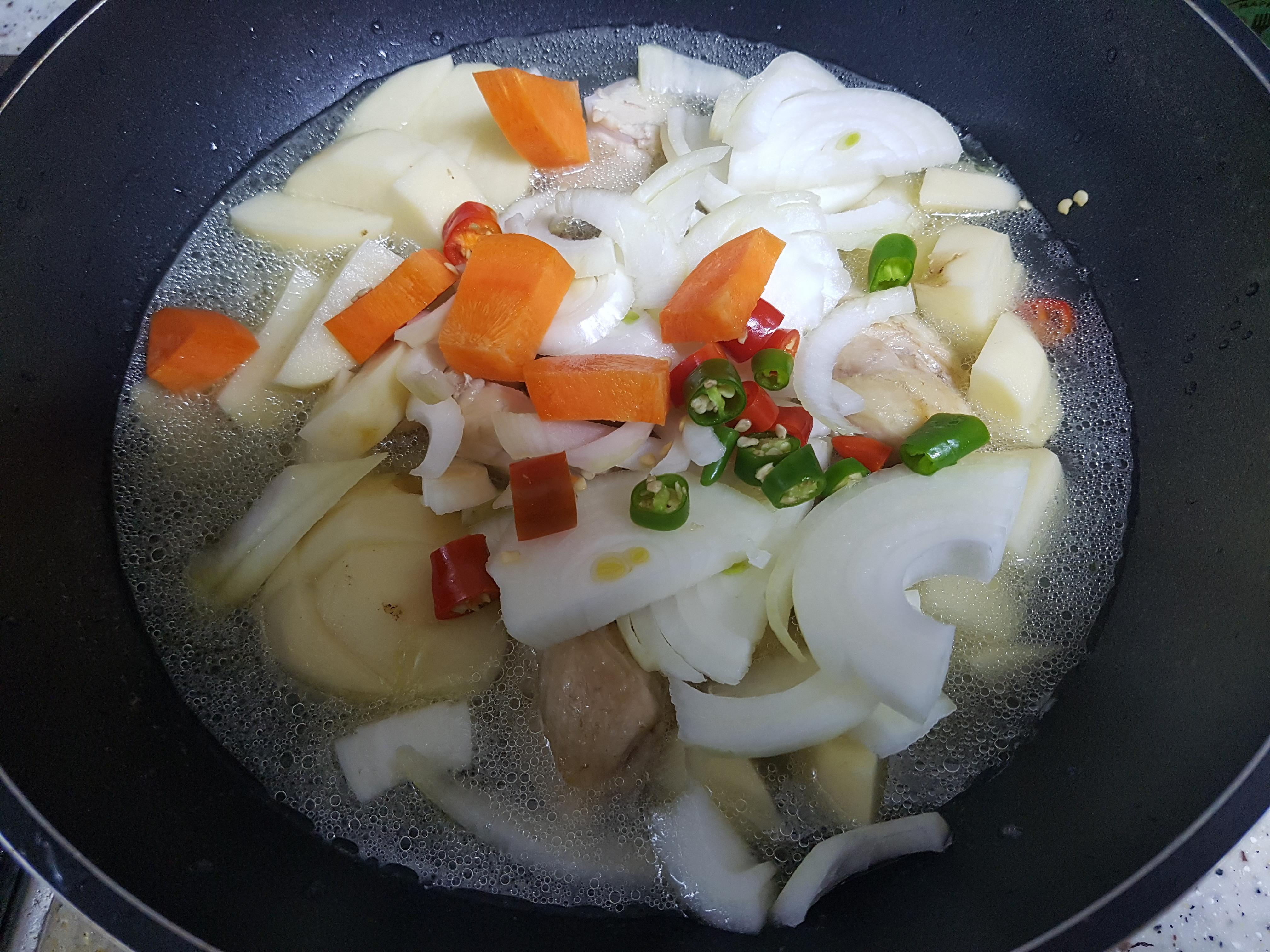 （韩式）炖鸡 찜닭的加工步骤