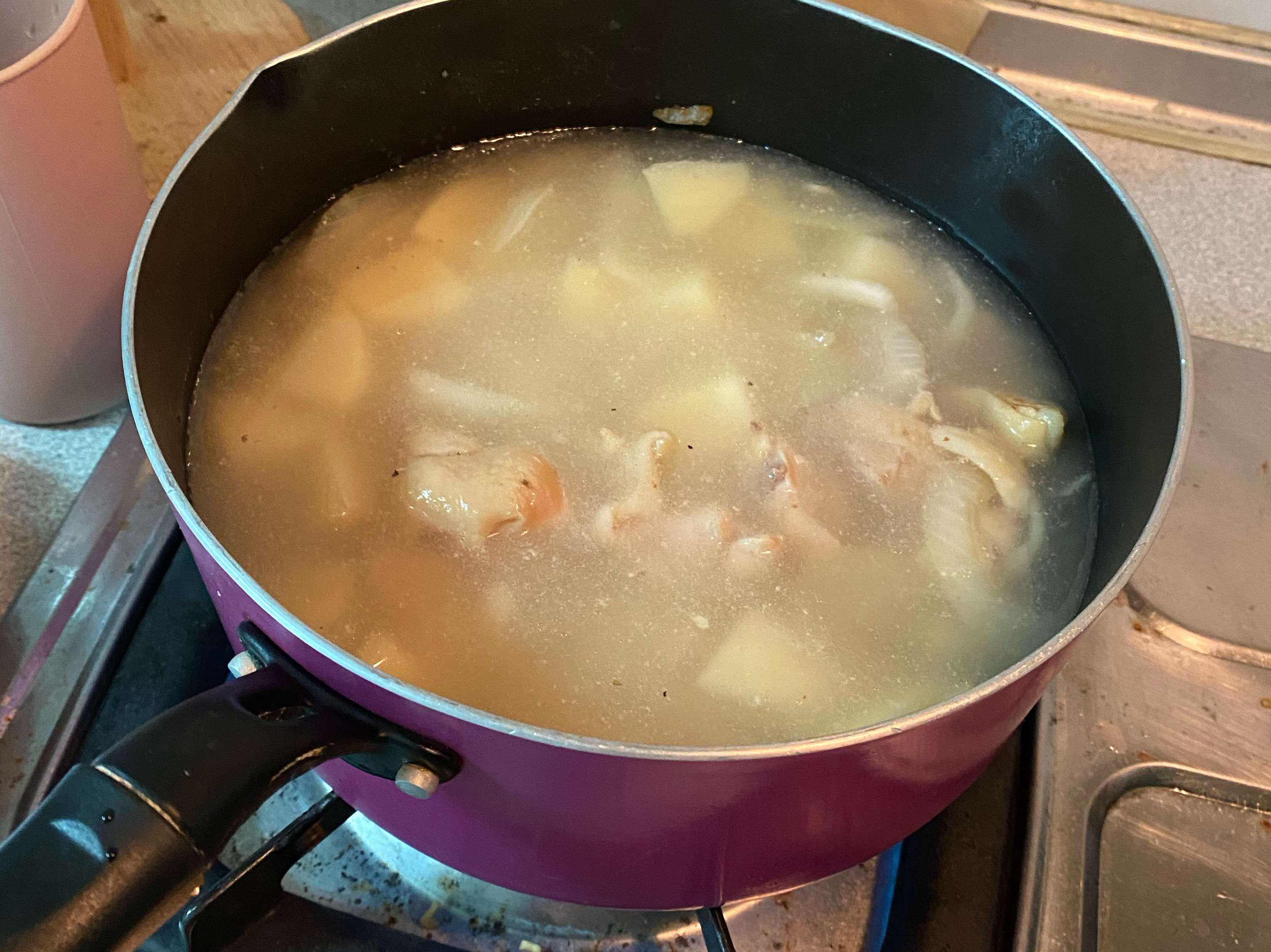 鸡肉苹果咖哩饭（没有红萝卜）的加工步骤