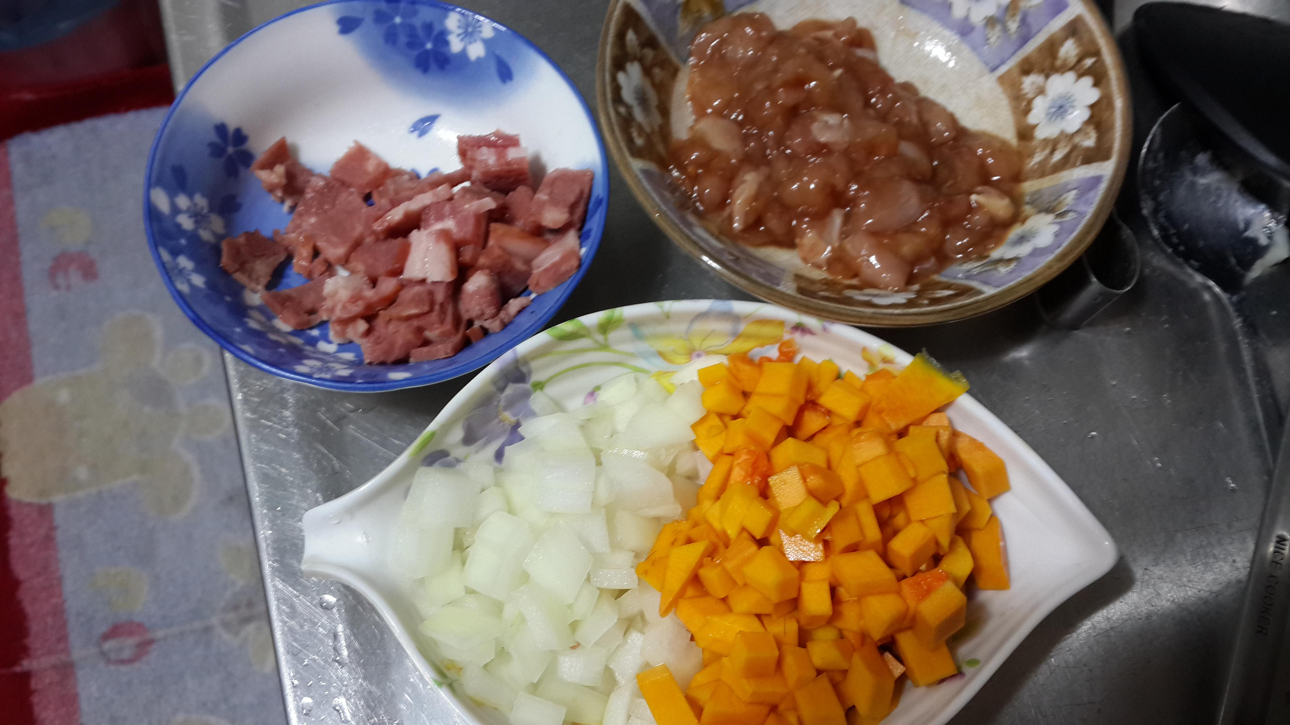 鸡肉蔬菜可乐饼的加工步骤