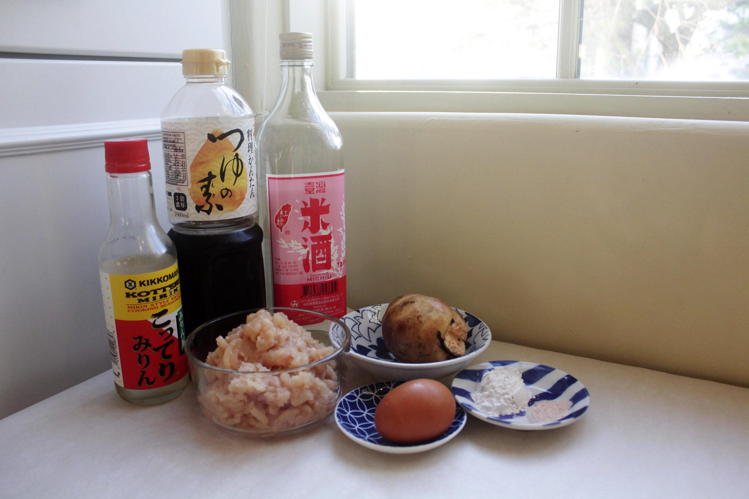 日式莲藕鸡肉饼，昨日的美食｜简单料理的加工步骤