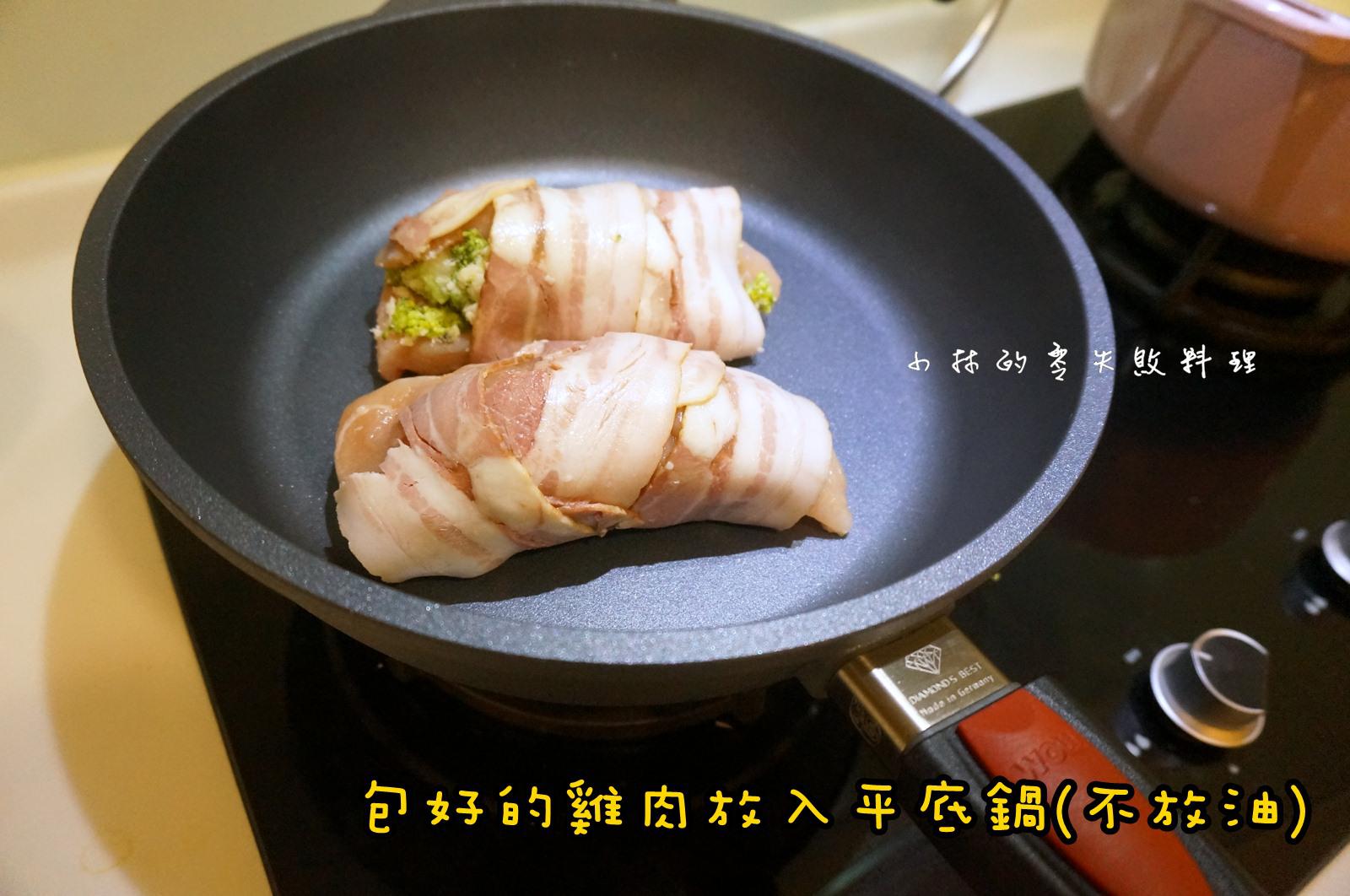 零失败培根起司鸡肉卷~ 无油料理喔的加工步骤