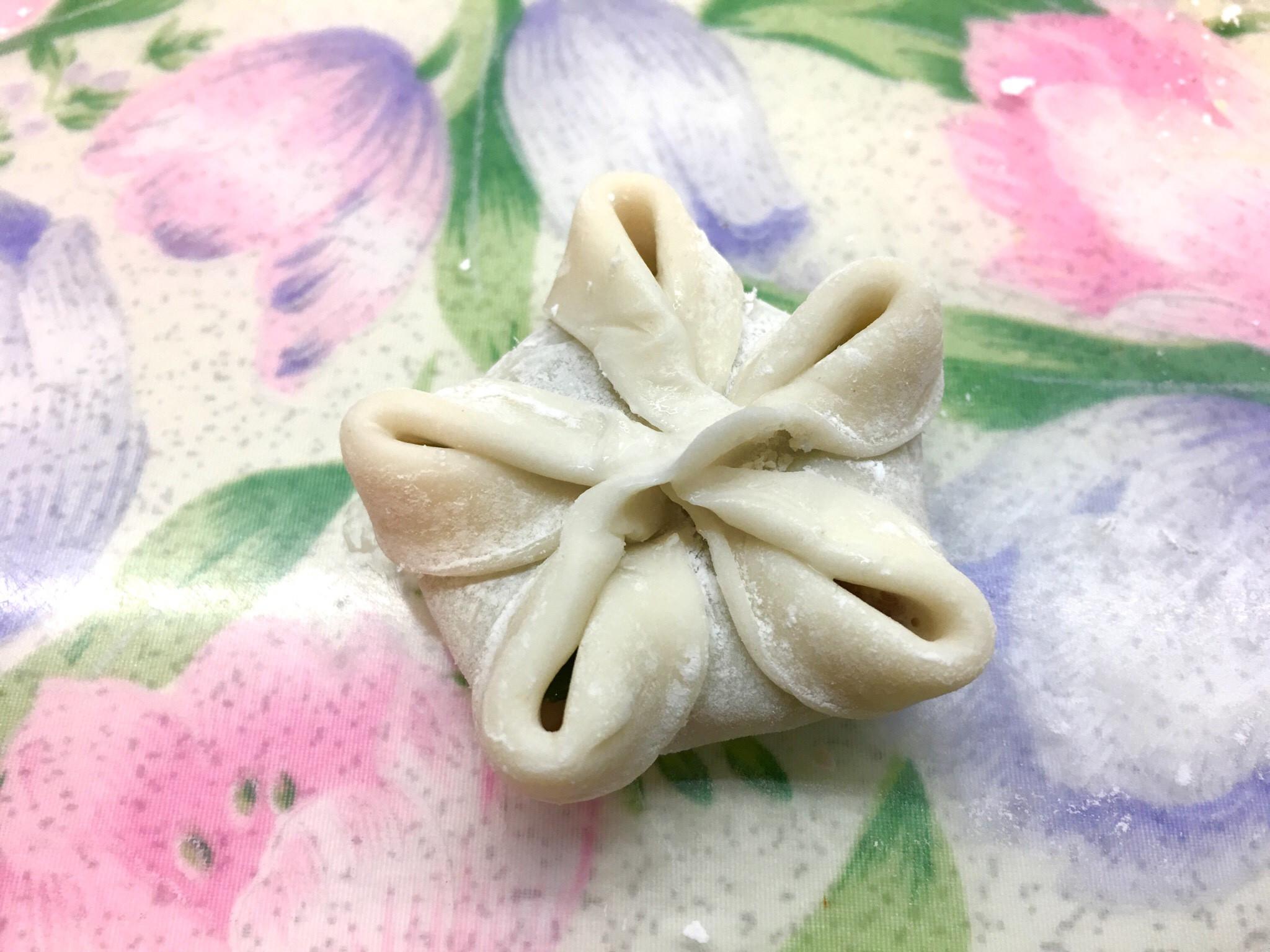 梅花瓠瓜（蒲瓜）蒸饺♣️♣️🥟🥟的加工步骤