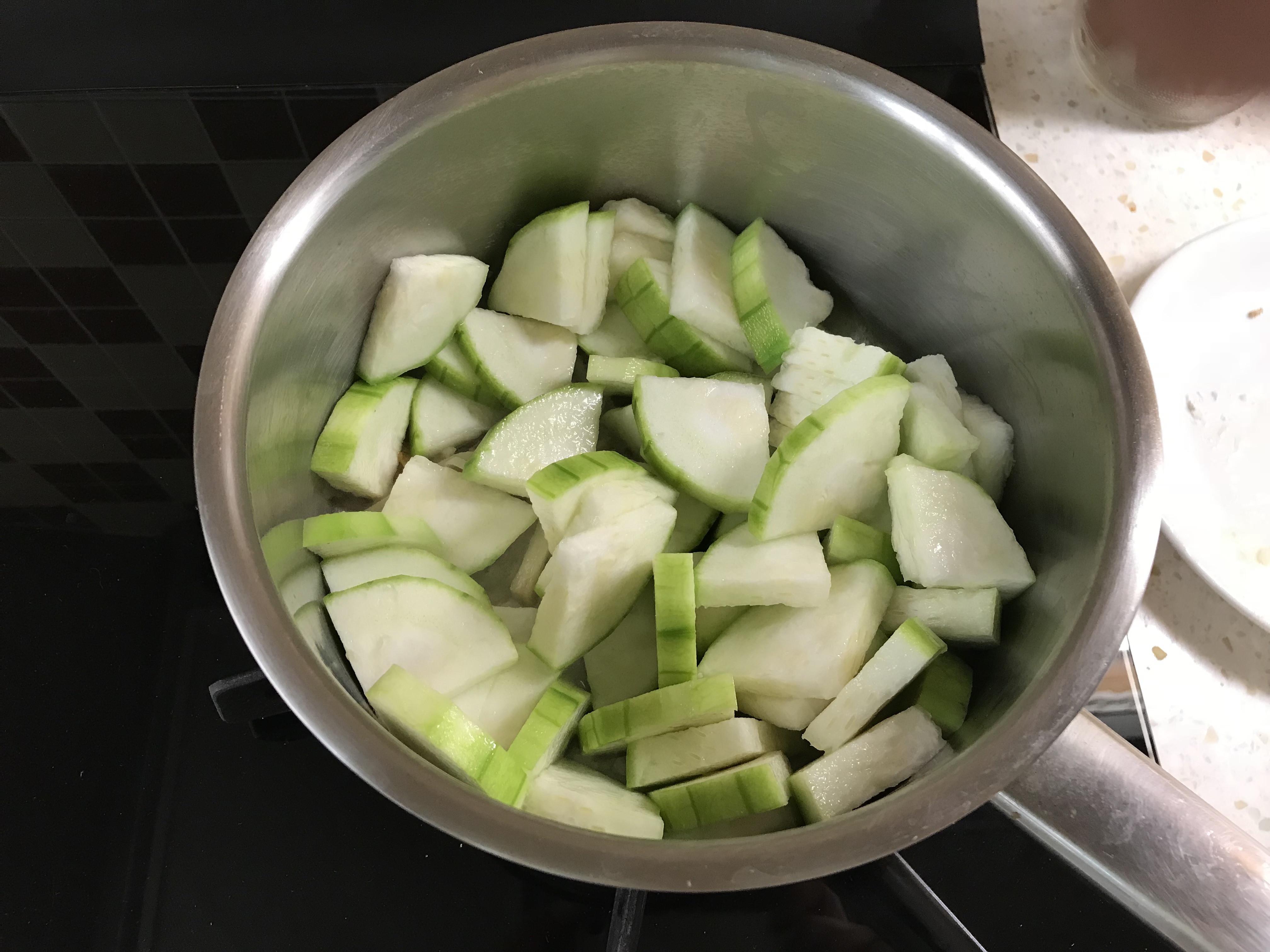 虾米瓠瓜豆腐泡饭的加工步骤