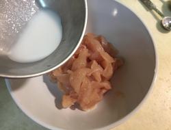 鸡胸肉炒茭白笋丝