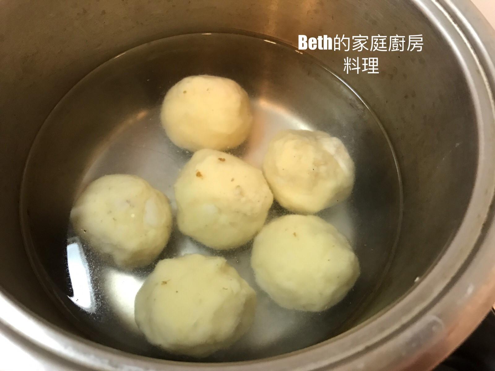 马铃薯饺子Potato Dumpling的加工步骤