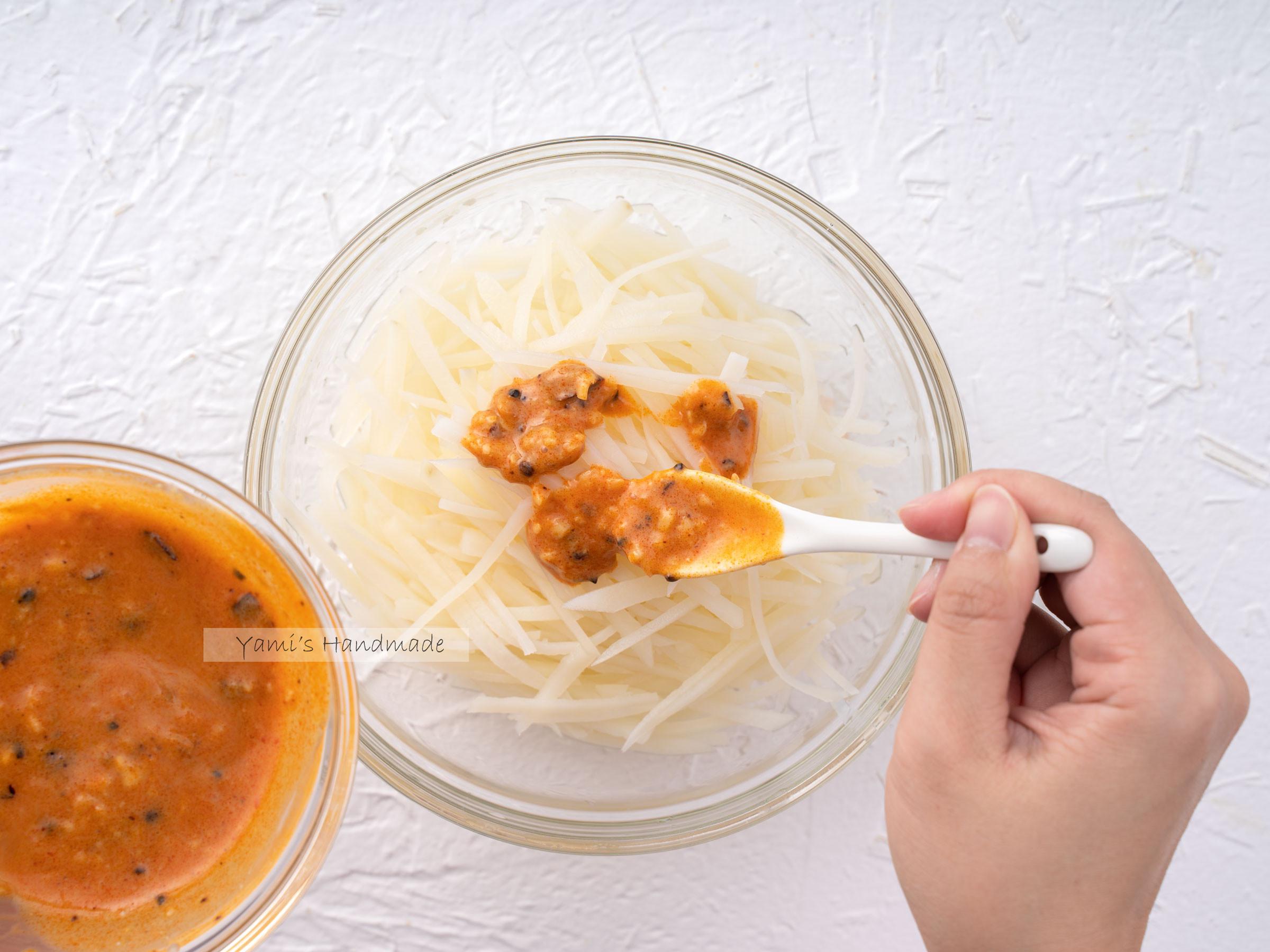 腐乳马铃薯丝【老干妈风味豆豉油制辣椒】的加工步骤