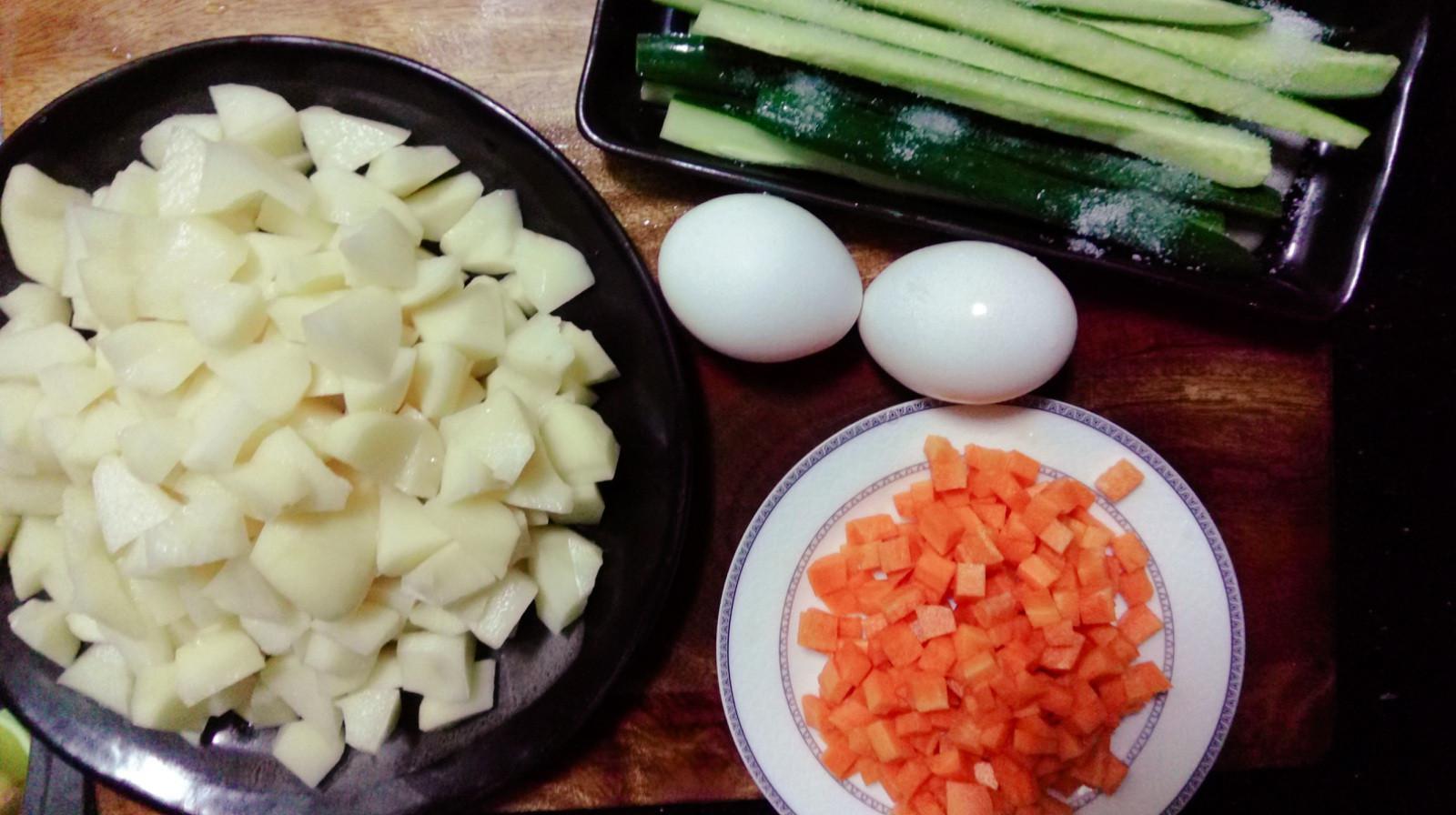 ~夏日轻食~马铃薯沙拉的加工步骤