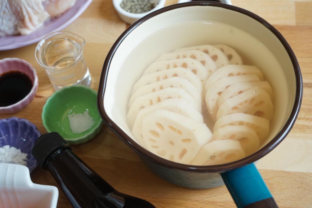 秋味炸莲藕＋四季豆肉卷的加工步骤