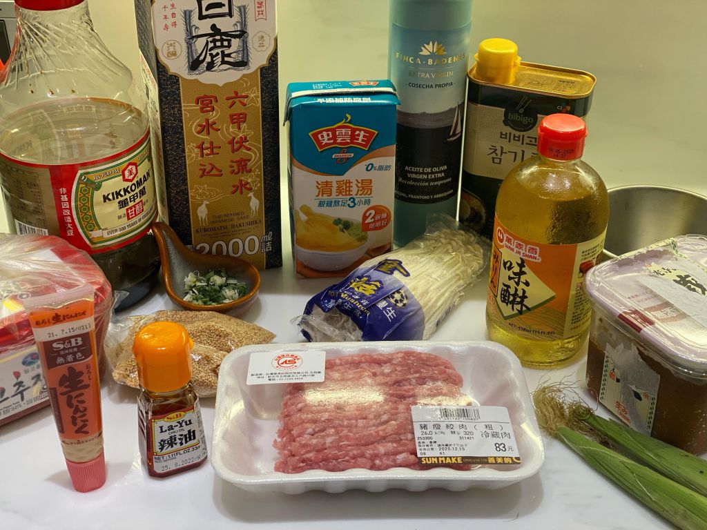 辣味噌肉酱金针菇的加工步骤