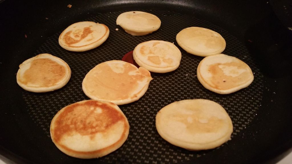 Pancake-蓝莓水果松饼薄煎饼的加工步骤