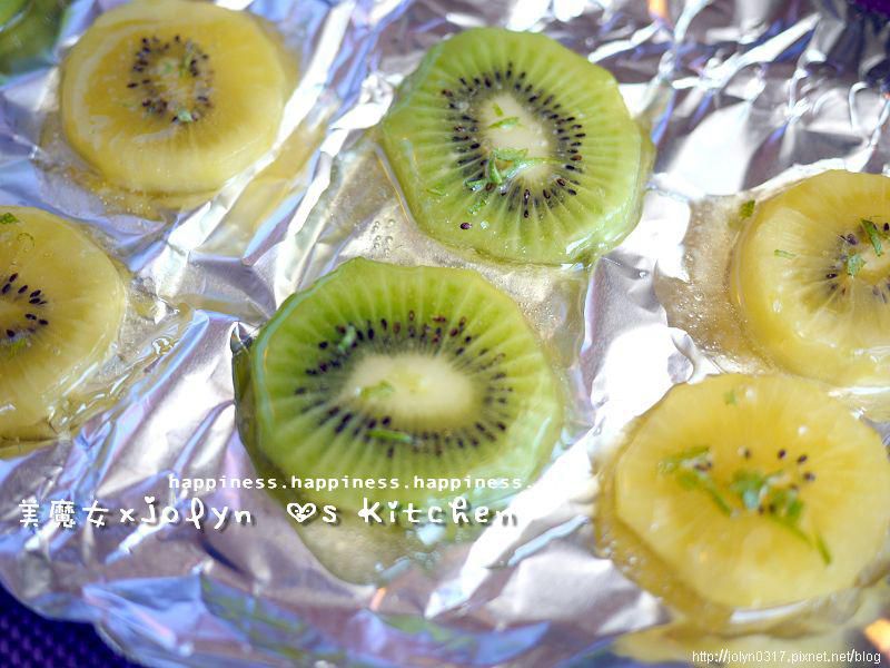 【小资女元气充电】冰甜在心的KIWI~So Sweet的加工步骤