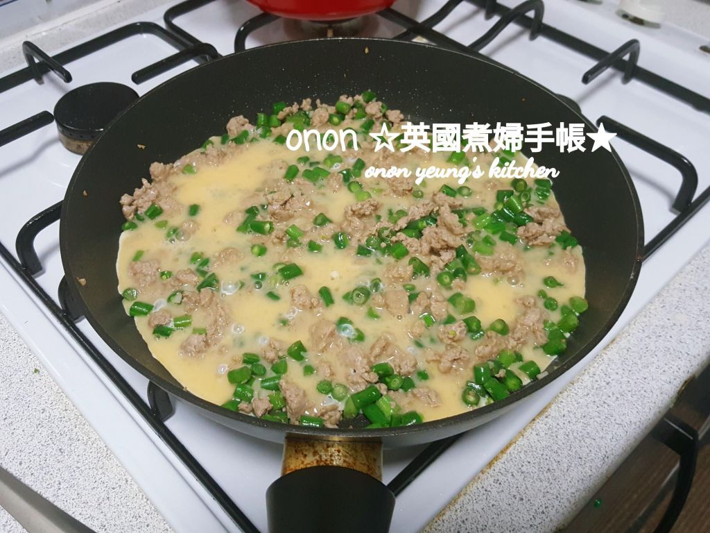 四季豆肉末炒蛋
家常菜💐简易料理的加工步骤