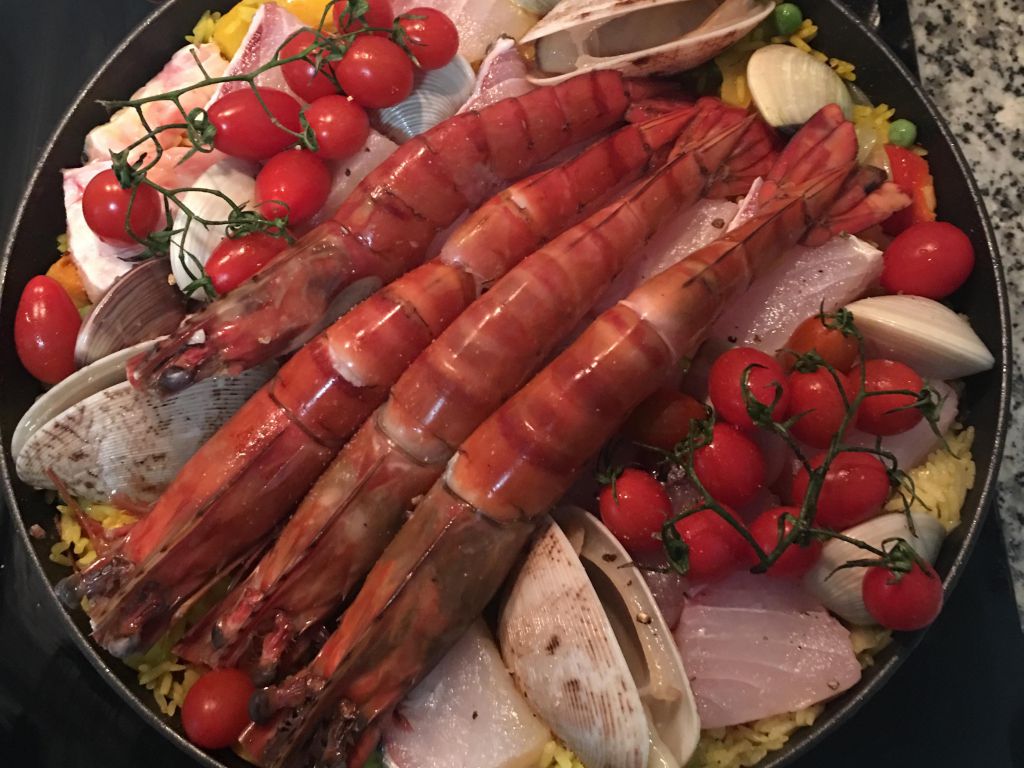 西班牙海鲜锅饭(Paella)的加工步骤