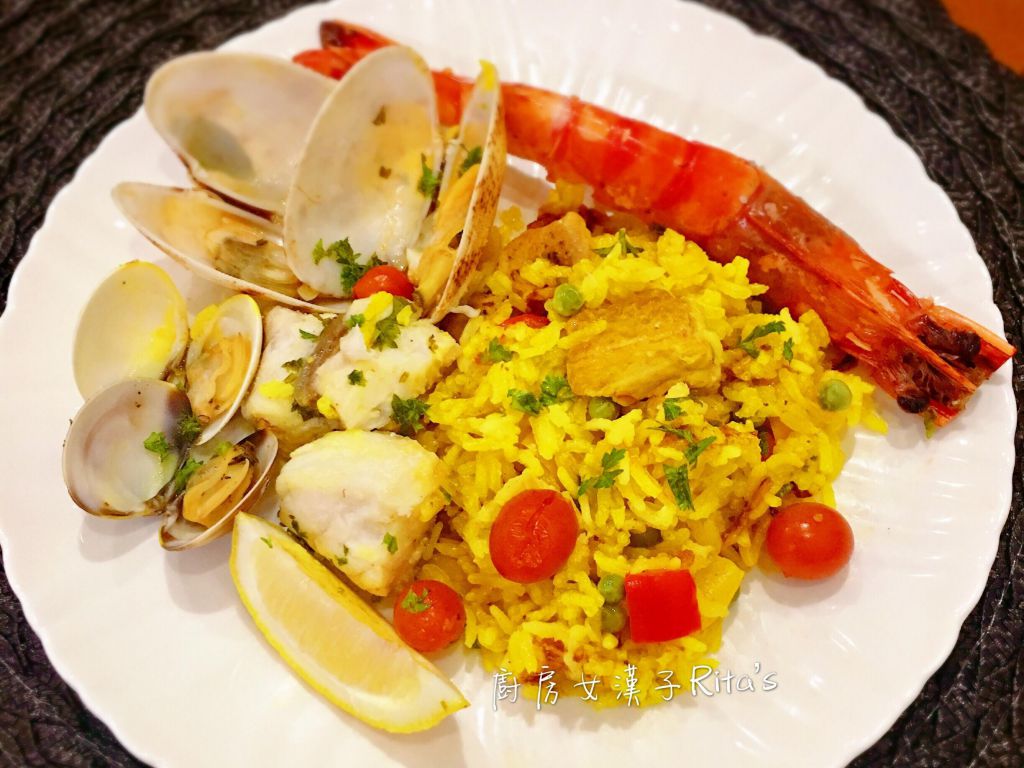 西班牙海鲜锅饭(Paella)的加工步骤