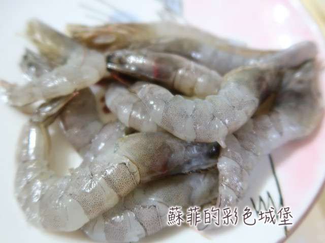 蒜香海鲜意大利面的加工步骤