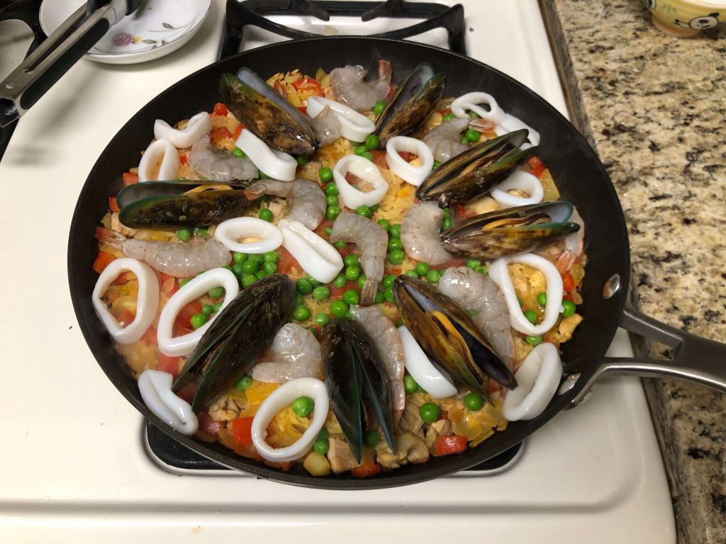 西班牙海鲜炖饭 Paella的加工步骤