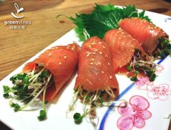 [绿藤芽食谱] 鲑鱼芽菜卷