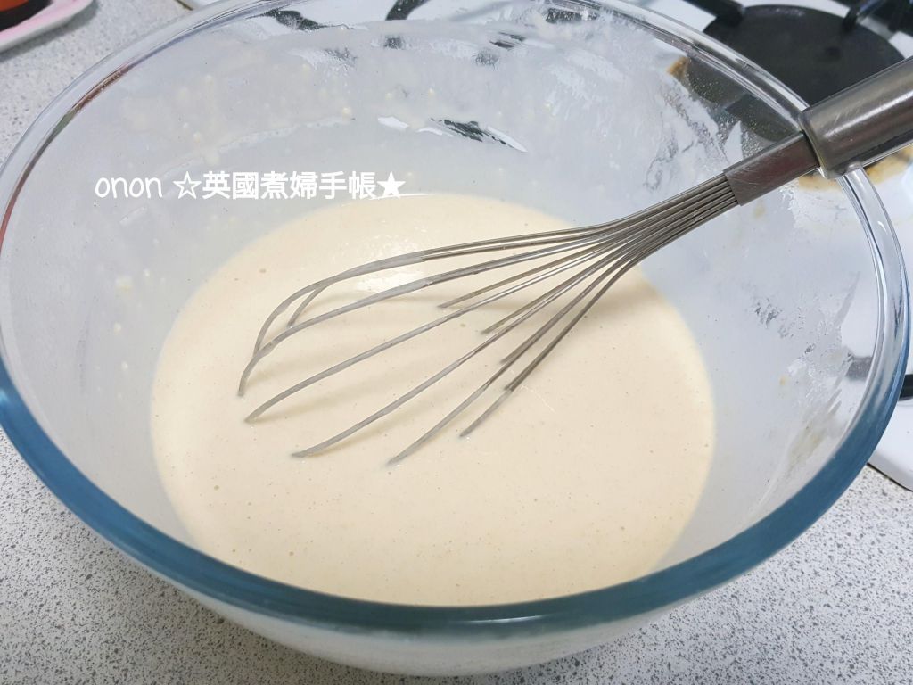 起司鲔鱼蛋饼🧀
元气满分。家常早餐的加工步骤