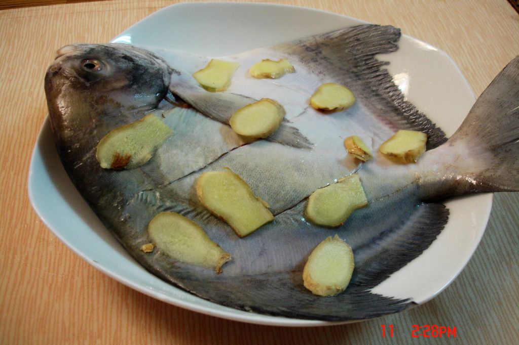 云南豆鼓蒸富贵鲳鱼(鲜食家好食材)的加工步骤