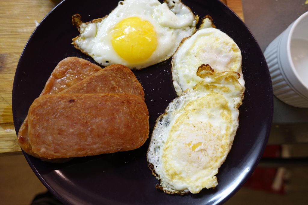 [港式料理] 超美味茶餐厅餐蛋猪扒饭的加工步骤