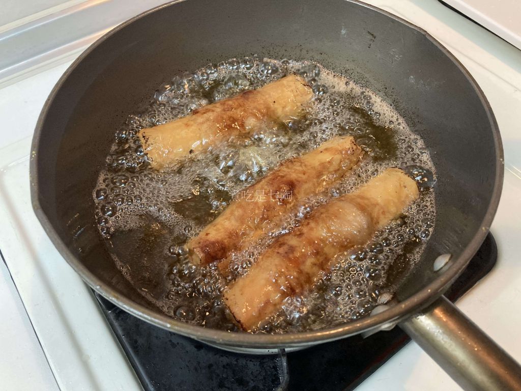 芋头五香新猪肉卷(鸡卷)的加工步骤