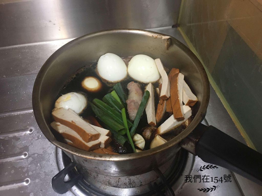 葱蒜滷肉的加工步骤