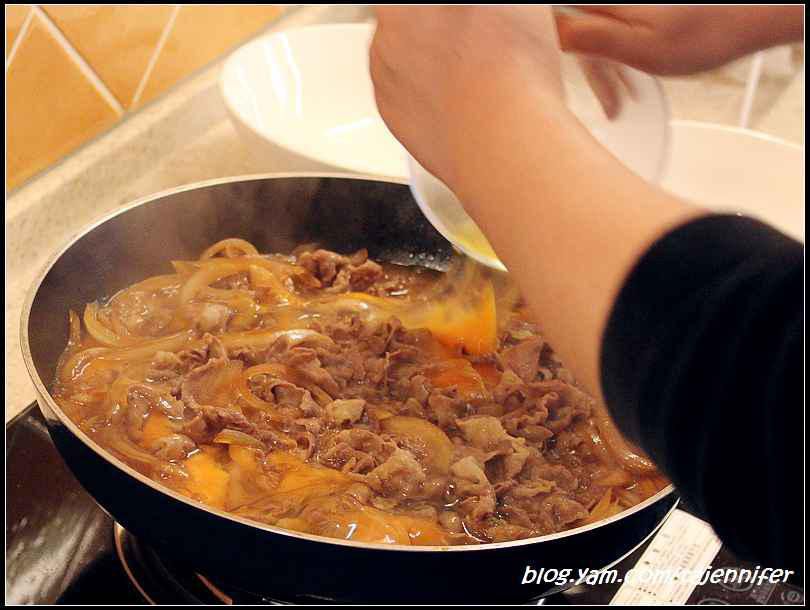 【牛丼饭】晚餐的最佳救火队的加工步骤