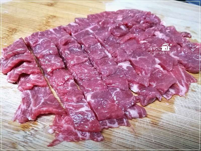 牛肉炒饭的加工步骤