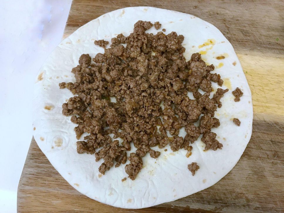 墨西哥牛肉薄饼 Quesadilla的加工步骤