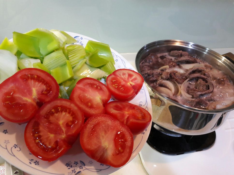 简单的红酒炖牛肉🍷的加工步骤