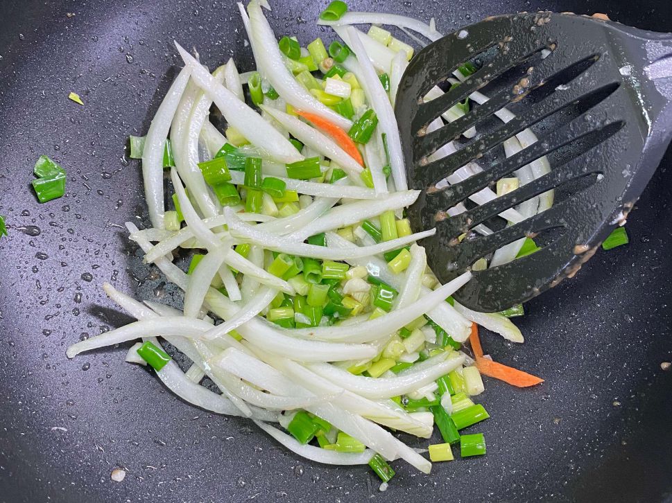 台式炒面-炒牛肉义大利面的加工步骤