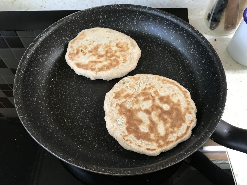 青椒牛肉披萨饺＿早餐下酒点心万用款的加工步骤