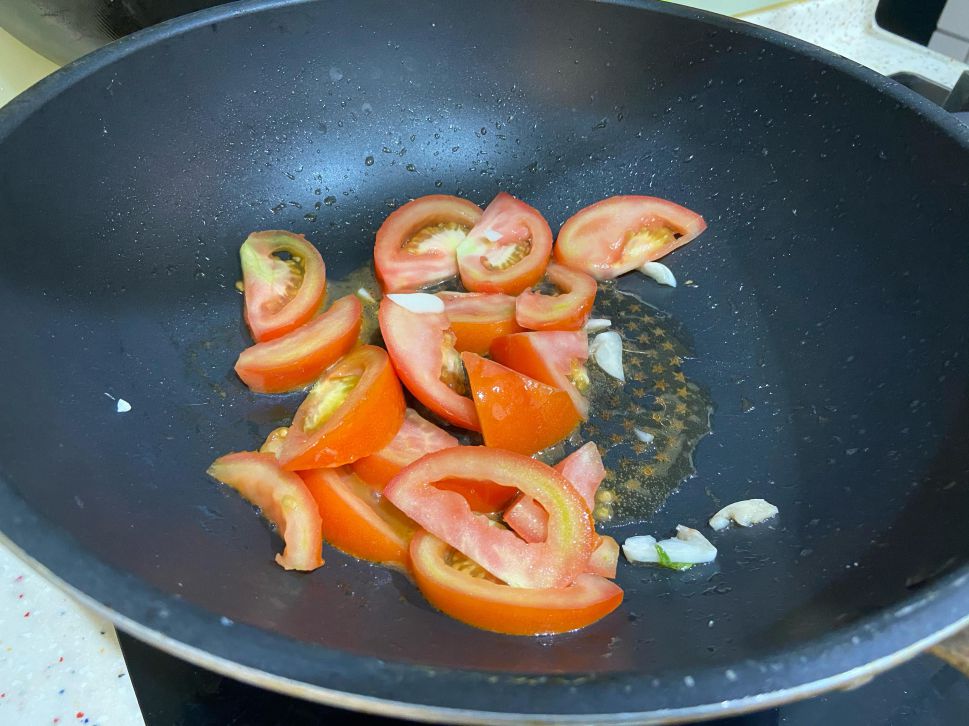 番茄炒牛肉🐂🍅的加工步骤