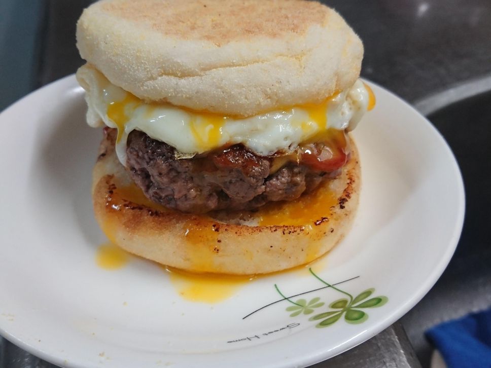 流心牛肉马芬堡🍔的加工步骤