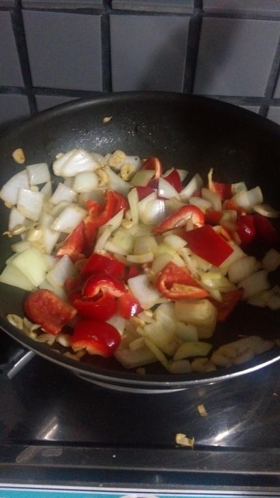 🍴蒜片黑椒炒牛肉的加工步骤