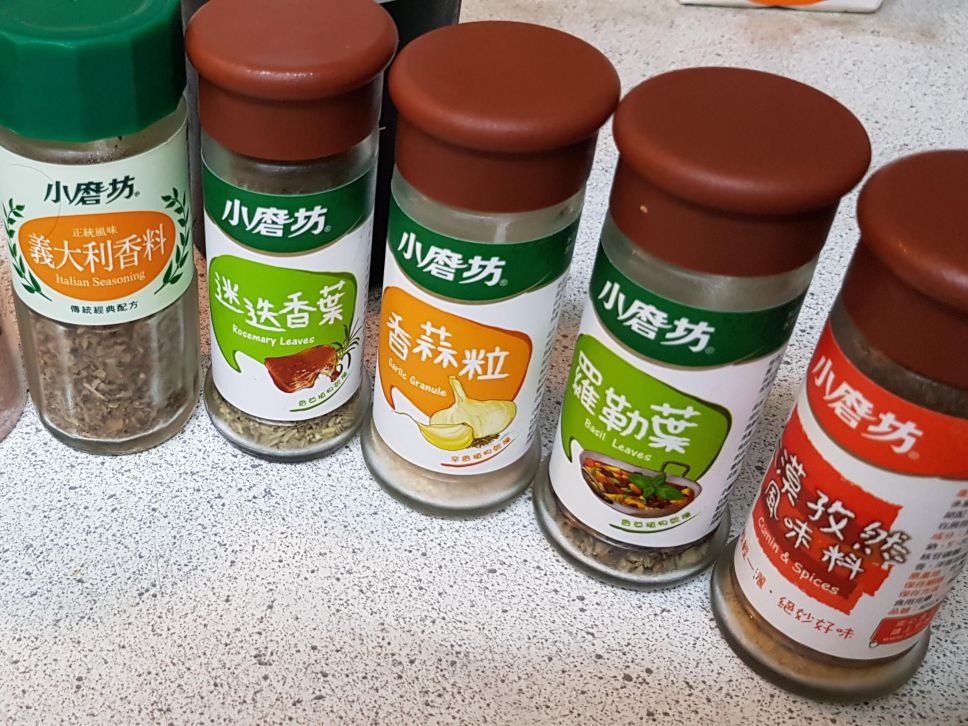 红酒嫩煎牛排骰子肉的加工步骤