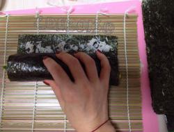 CDE 韩式紫菜饭卷 김밥 Kimbap