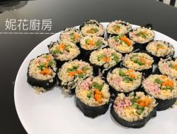 韩式紫菜包饭 김밥 Kimbap