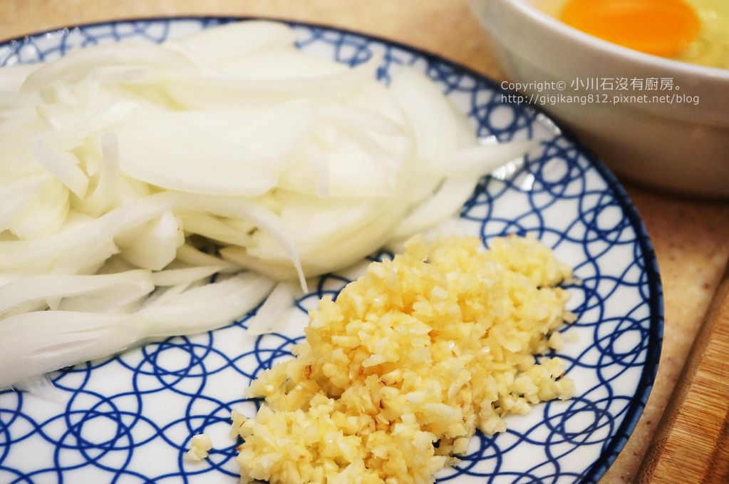 韩式辣豆腐锅 순두부찌개的加工步骤