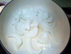 15分钟韩式牛肉泡菜豆腐锅-昆布鲣鱼汤底